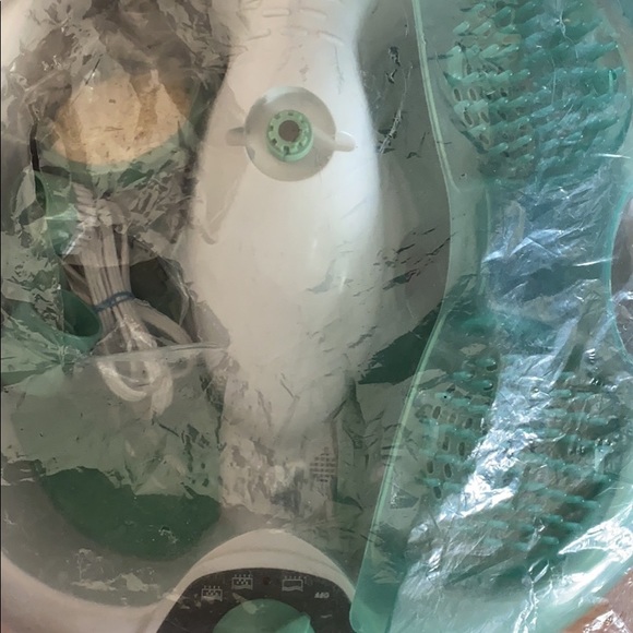 NEW CONAIR SPEED FOOT MASSAGE - Picture 5 of 7